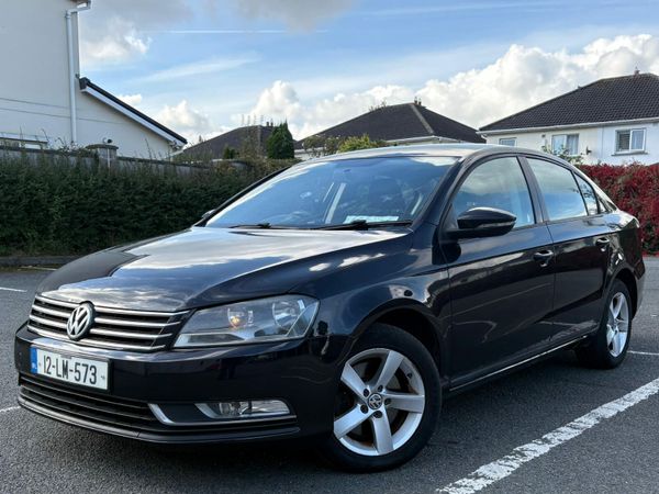 Volkswagen Passat Saloon, Diesel, 2012, Black