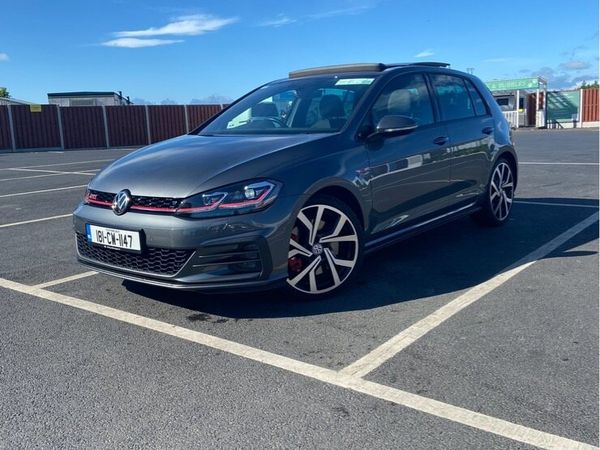 Volkswagen Golf Estate, Petrol, 2018, Grey