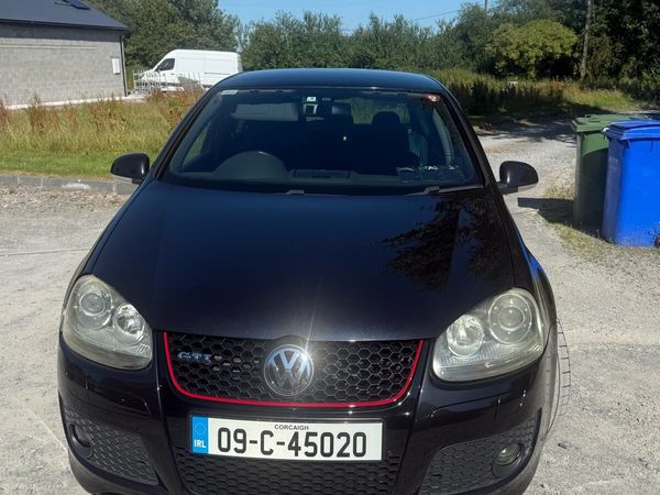 Volkswagen Golf Hatchback, Petrol, 2009, Black