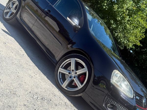 Volkswagen Golf Hatchback, Petrol, 2009, Black