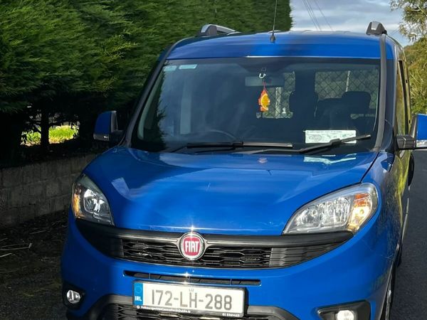 Fiat Doblo MPV, Diesel, 2017, Blue