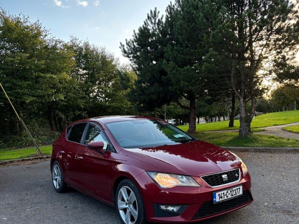 SEAT Leon Hatchback, Diesel, 2014, Red