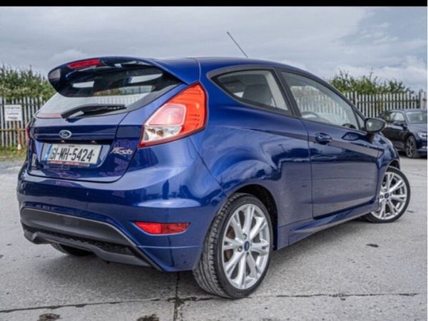 Ford Fiesta Hatchback, Diesel, 2016, Blue