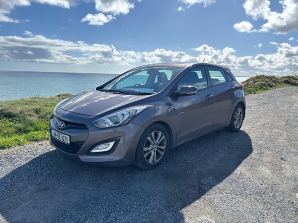 Hyundai i30 Hatchback, Diesel, 2014, Bronze