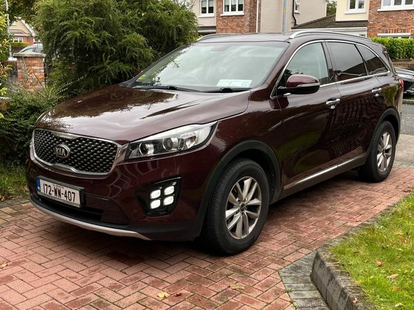 Kia Sorento SUV, Diesel, 2017, Red