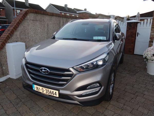 Hyundai Tucson SUV, Diesel, 2016, White