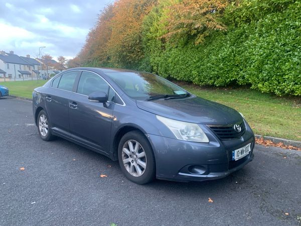 Toyota Avensis Saloon, Diesel, 2010, Blue