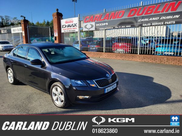 Skoda Octavia Saloon, Diesel, 2018, Black