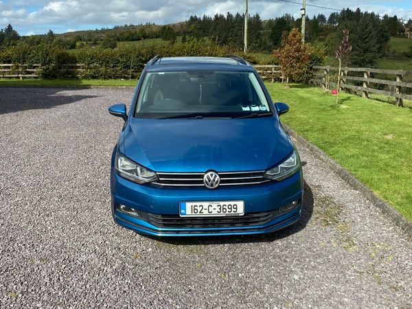 Volkswagen Touran MPV, Diesel, 2016, Blue