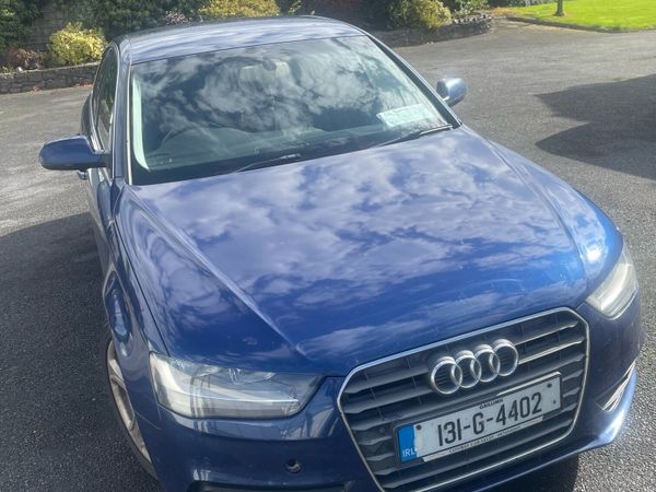 Audi A4 Saloon, Diesel, 2013, Blue