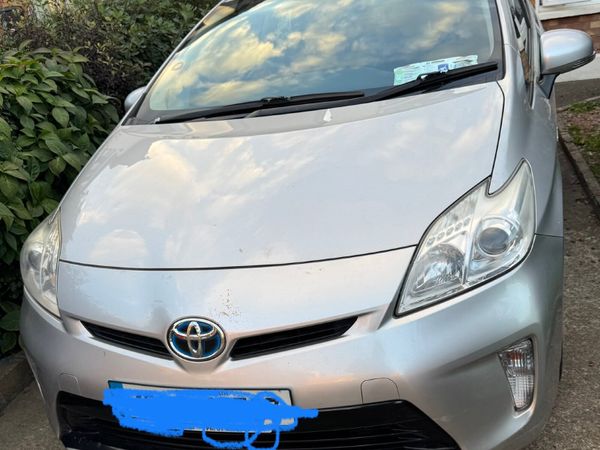 Toyota Prius Hatchback, Petrol Hybrid, 2015, Silver