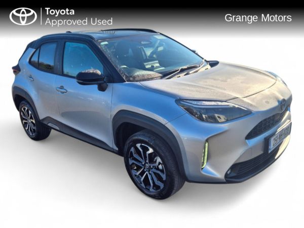 Toyota Yaris Cross Hatchback, Petrol Hybrid, 2025, Silver