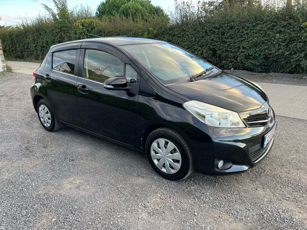 Toyota Vitz Hatchback, Petrol, 2012, Black