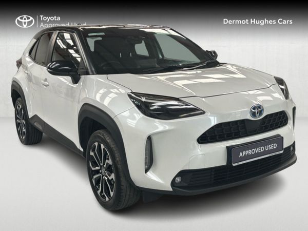 Toyota Yaris Cross Hatchback, Petrol Hybrid, 2023, White