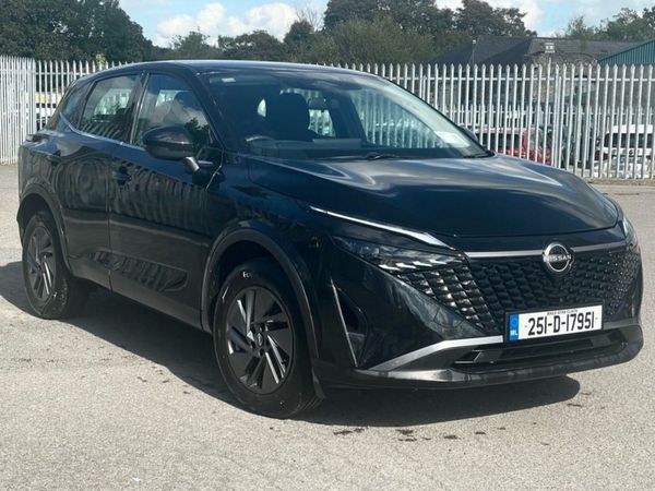 Nissan Qashqai MPV, Petrol, 2025, Black