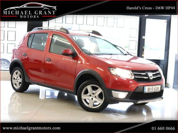 Dacia Sandero Stepway Hatchback, Petrol, 2016, Red