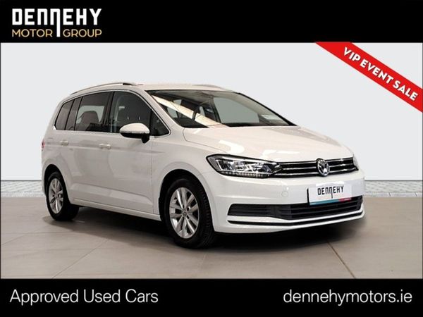 Volkswagen Touran MPV, Petrol, 2018, White