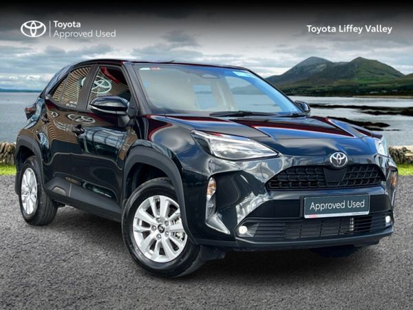Toyota Yaris Cross Hatchback, Petrol Hybrid, 2025, Black