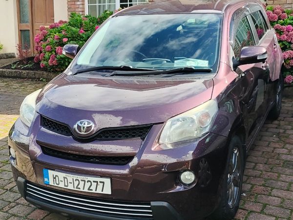 Toyota Urban Cruiser SUV, Petrol, 2010, Purple