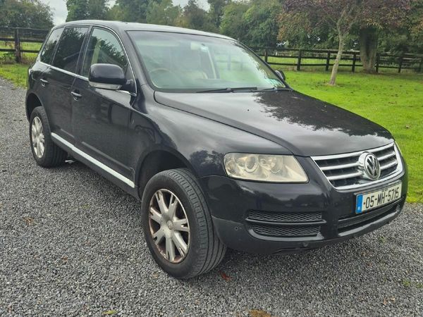 Volkswagen Touareg SUV, Diesel, 2005, Black