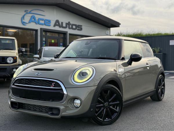 Mini Cooper Hatchback, Diesel, 2019, Grey