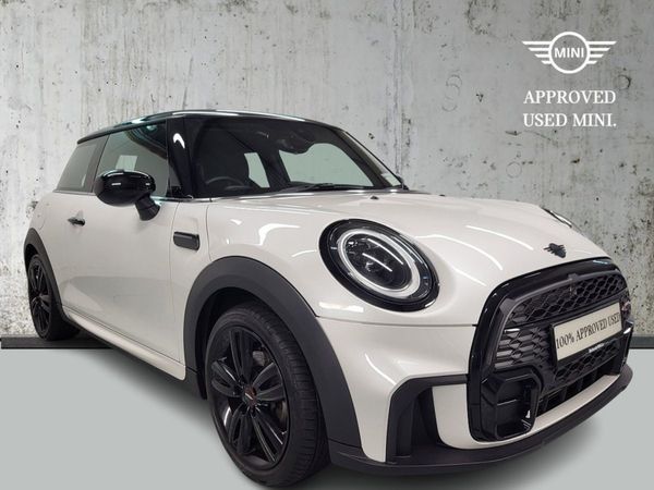 Mini Cooper Hatchback, Petrol, 2024, White