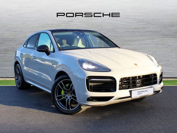 Porsche Cayenne SUV, Petrol Plug-in Hybrid, 2022, Grey