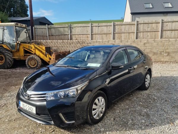 Toyota Corolla Saloon, Diesel, 2015, Black