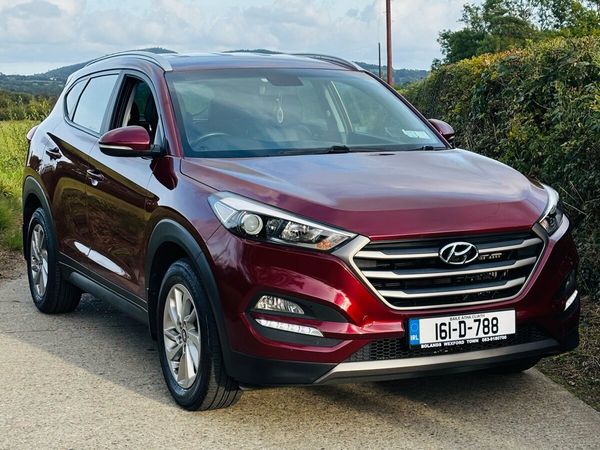 Hyundai Tucson SUV, Diesel, 2016, Red