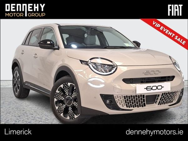 Fiat 600 Crossover, Electric, 2025, Gold