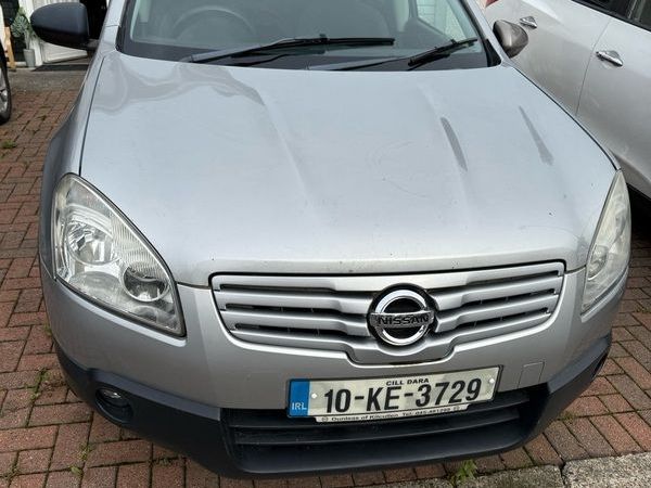 Nissan Qashqai+2 Hatchback, Diesel, 2010, Silver