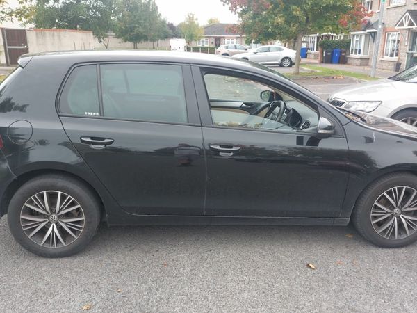 Volkswagen Golf Hatchback, Diesel, 2010, Black