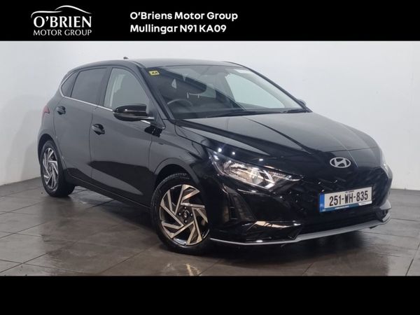 Hyundai i20 Hatchback, Petrol, 2025, Black