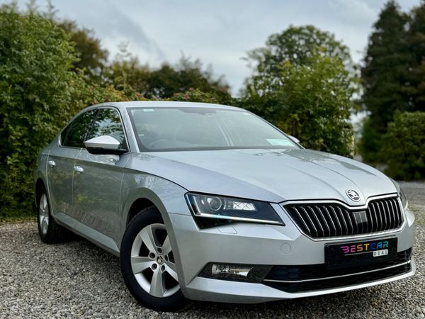 Skoda Superb Saloon, Diesel, 2019, Grey