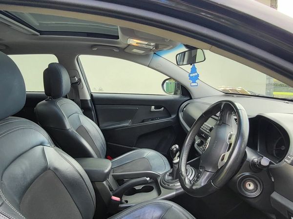 Kia Sportage SUV, Diesel, 2013, Black