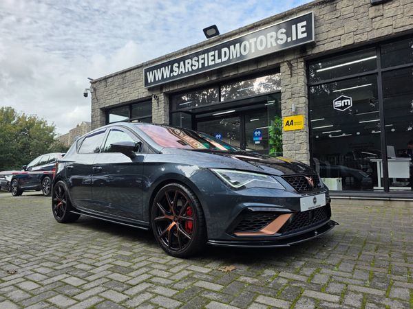SEAT Leon Hatchback, Petrol, 2020, Grey