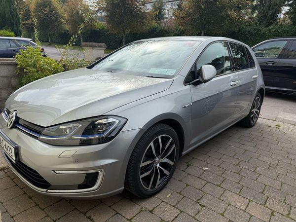 Volkswagen Golf Estate, Electric, 2019, Grey
