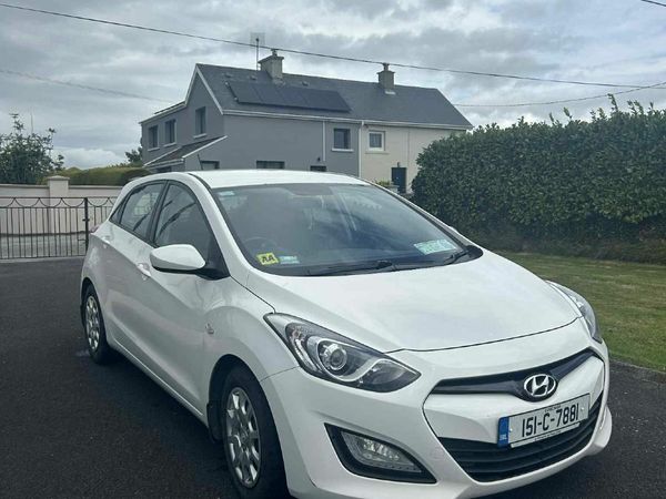 Hyundai i30 Hatchback, Diesel, 2015, White