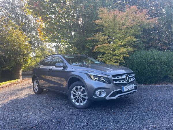 Mercedes-Benz GLA SUV, Diesel, 2017, Grey
