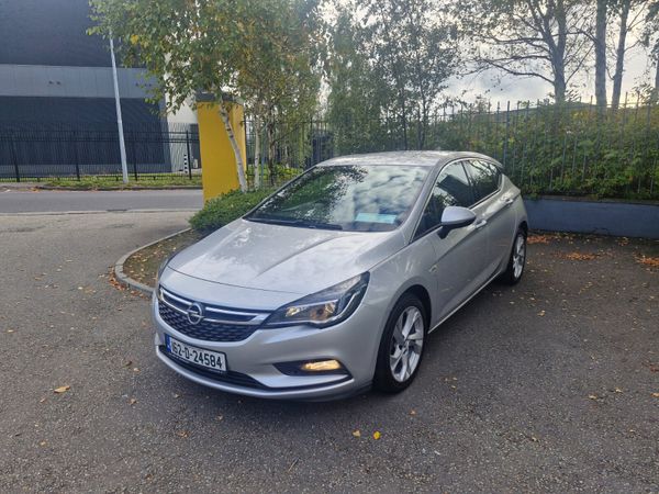 Opel Astra Hatchback, Diesel, 2016, Grey