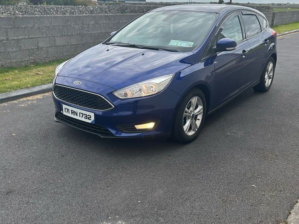 Ford Focus Hatchback, Diesel, 2017, Blue