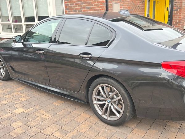 BMW 5-Series Saloon, Diesel, 2018, Grey