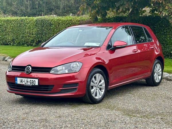 Volkswagen Golf Estate, Petrol, 2014, Red