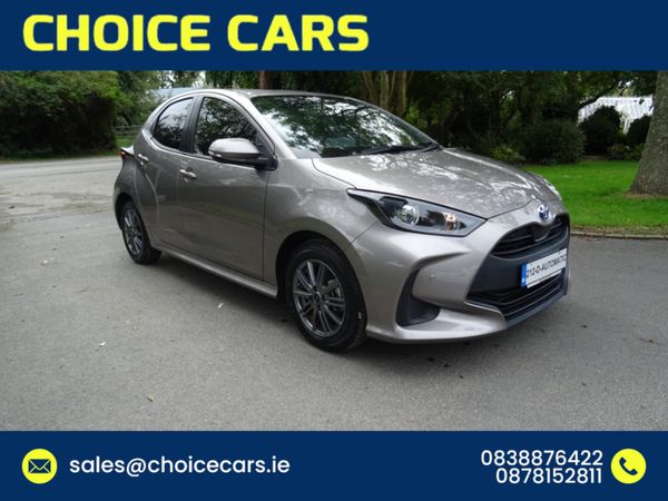 Toyota Yaris Hatchback, Petrol Hybrid, 2021, Beige