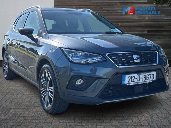 SEAT Arona Hatchback, Petrol, 2021, Grey