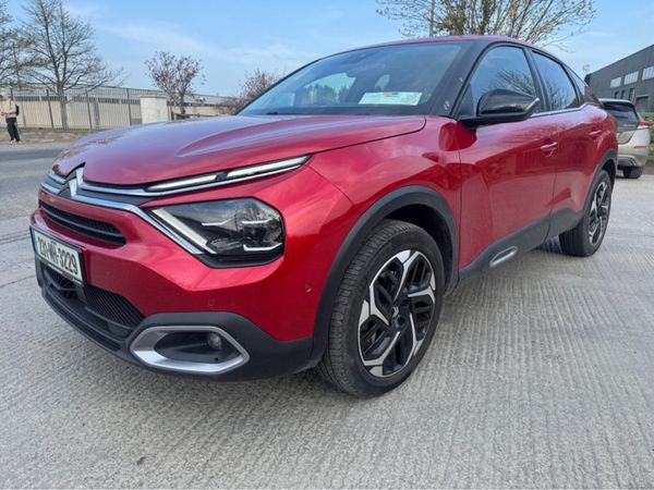 Citroen C4 Hatchback, Diesel, 2023, Red
