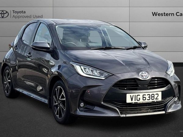 Toyota Yaris , Petrol Hybrid, 2021, Grey