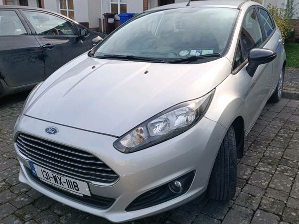 Ford Fiesta Hatchback, Diesel, 2013, Silver
