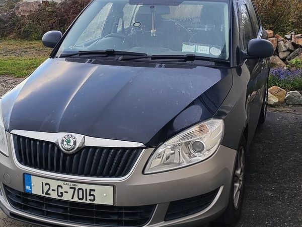 Skoda Fabia Hatchback, Petrol, 2012, Black