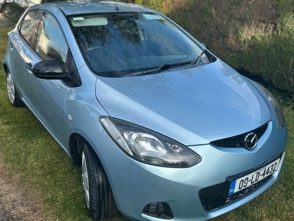 Mazda Mazda2 Hatchback, Diesel, 2009, Blue